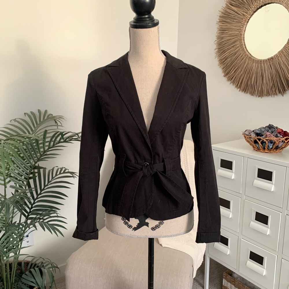 U2 Black Single Button Fitted Classic Belted Blaz… - image 3